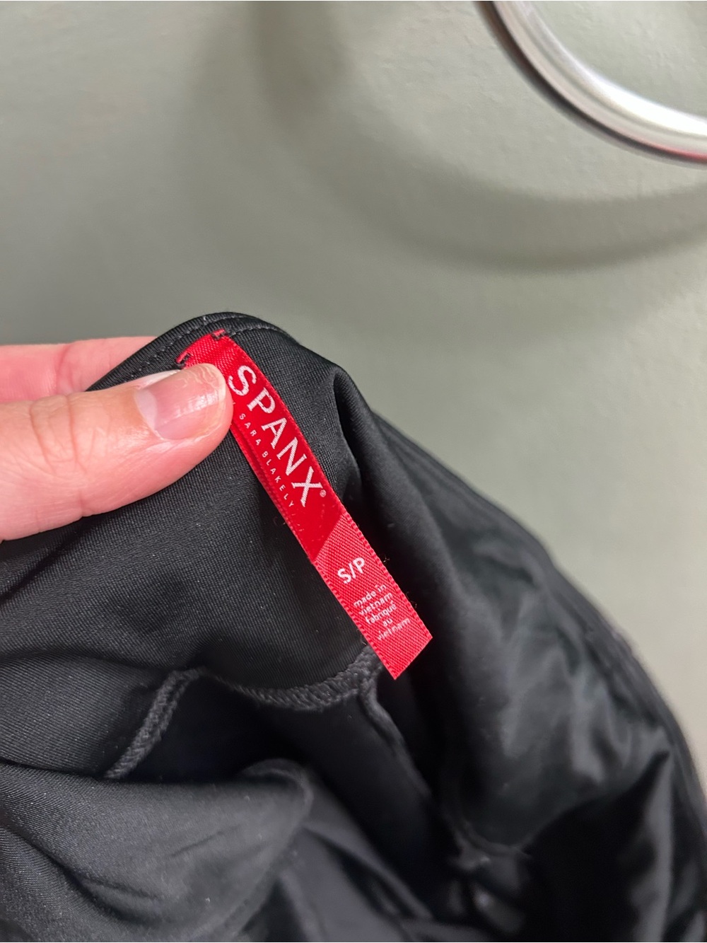 Spanx Faux Leather Leggings Tummy Control Contoured Waistband High Waist - Picture 4 of 8